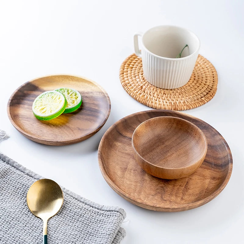 Round Wooden Dinner Plates – Natural Serving Set