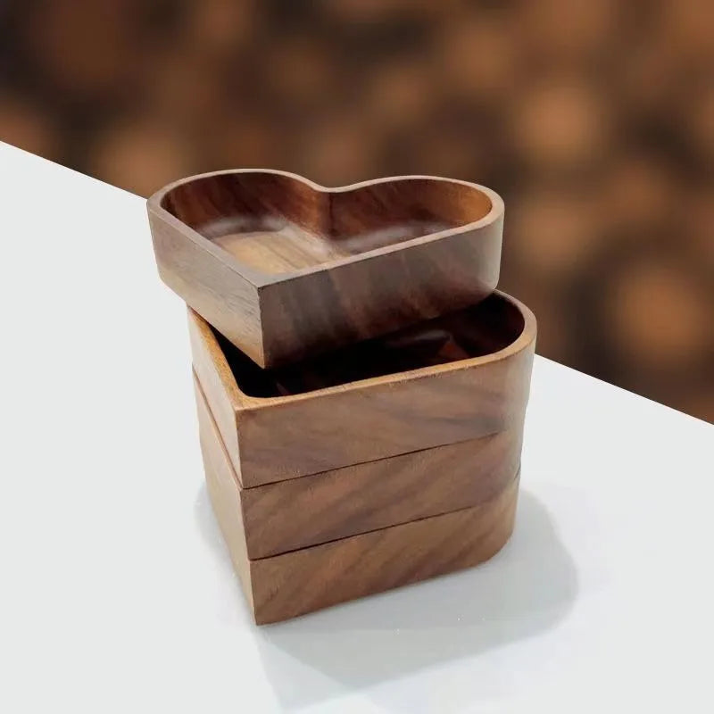 Heart-Shaped Wooden Snack Tray – Decorative Serving Dish